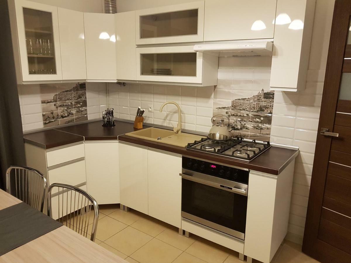 Kaja Apartamenty Legnica Ngoại thất bức ảnh