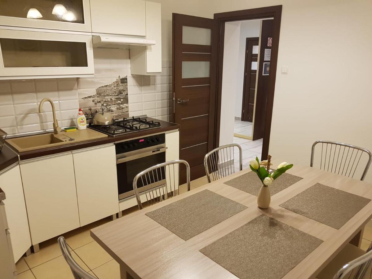 Kaja Apartamenty Legnica Ngoại thất bức ảnh