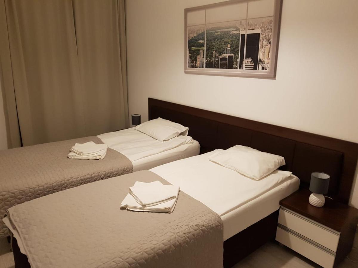 Kaja Apartamenty Legnica Ngoại thất bức ảnh